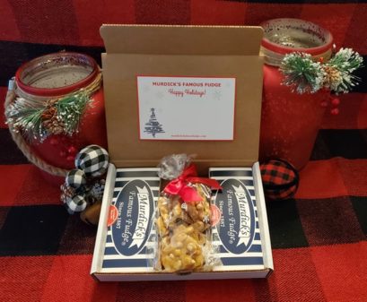 Murdicks Famous Christmas Peanut Brittle/Fudge – Combination Gift Box